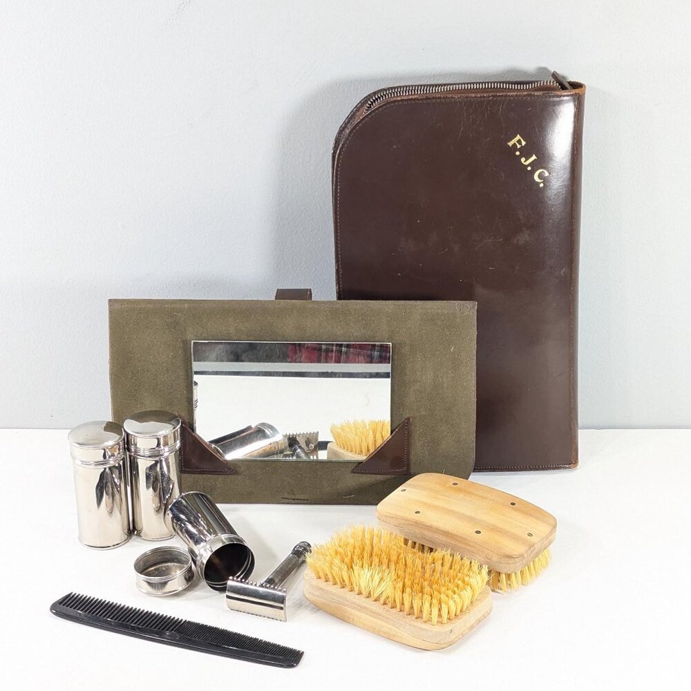 Ca 1930s English gentleman's toiletry kit travel set, grooming set in leather